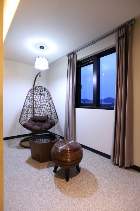 Idea Hotel 33/80