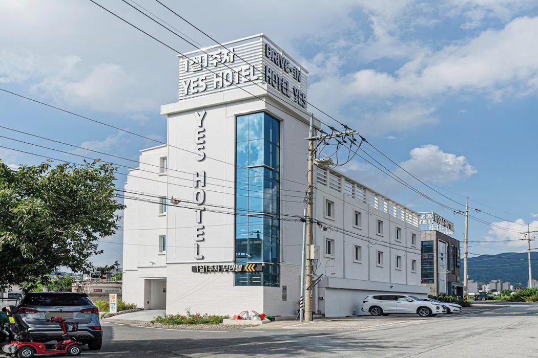 Gyeongju Yes Unmanned Hotel 1/51