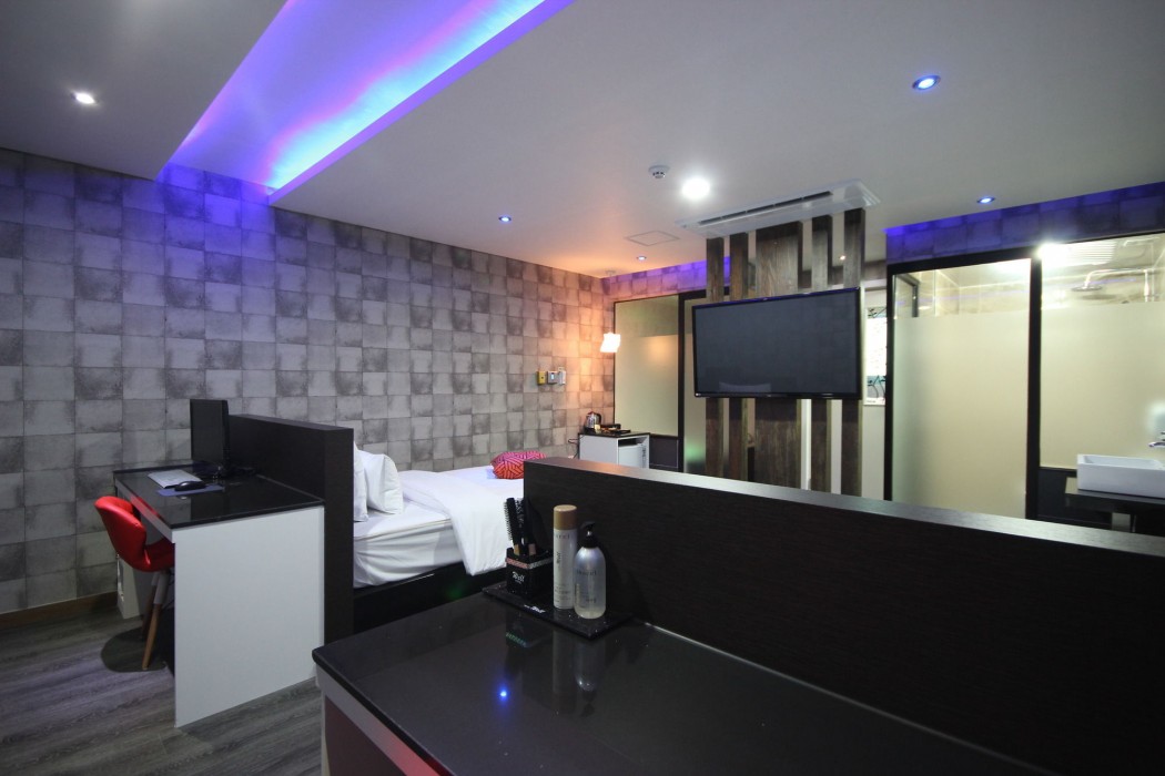 Hotel Quatz 41/80