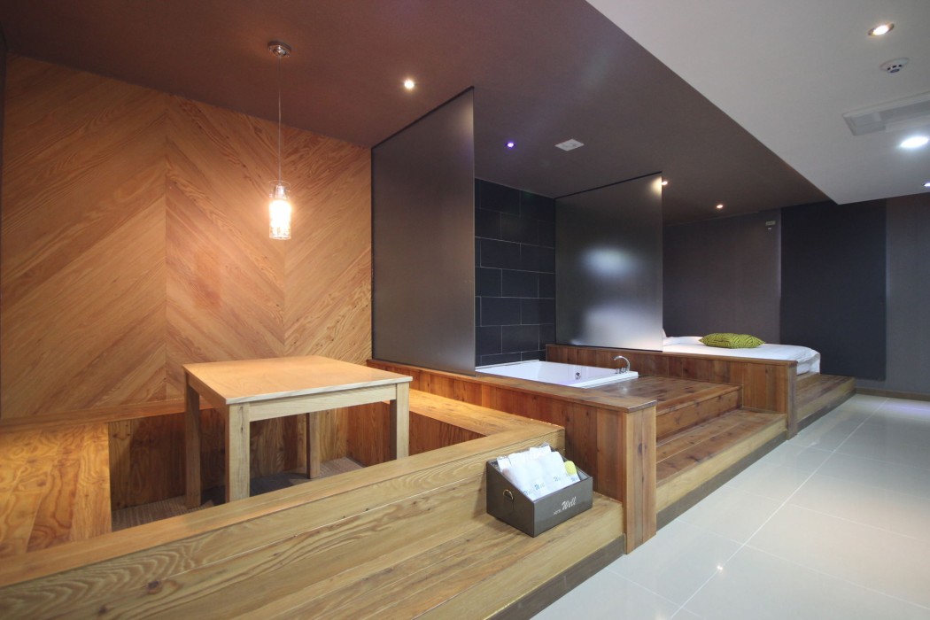Hotel Quatz 47/80