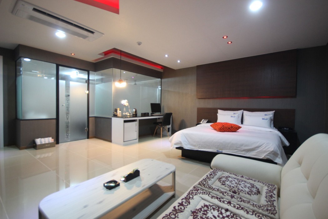 Hotel Quatz 50/80
