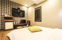 No.25 Hotel 36/75