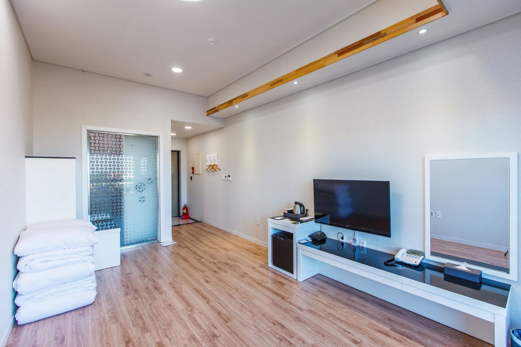 Hotel Sweet Castle Jeju ex Hotel Best One 24/60