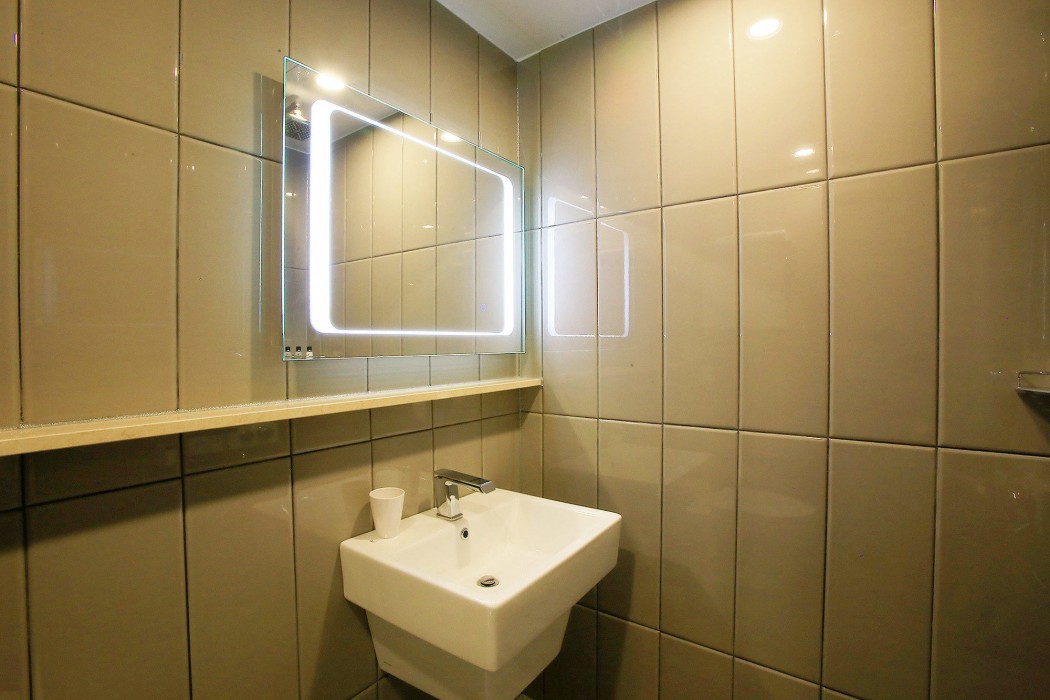 Urban Hotel Golf Shillim 45/68
