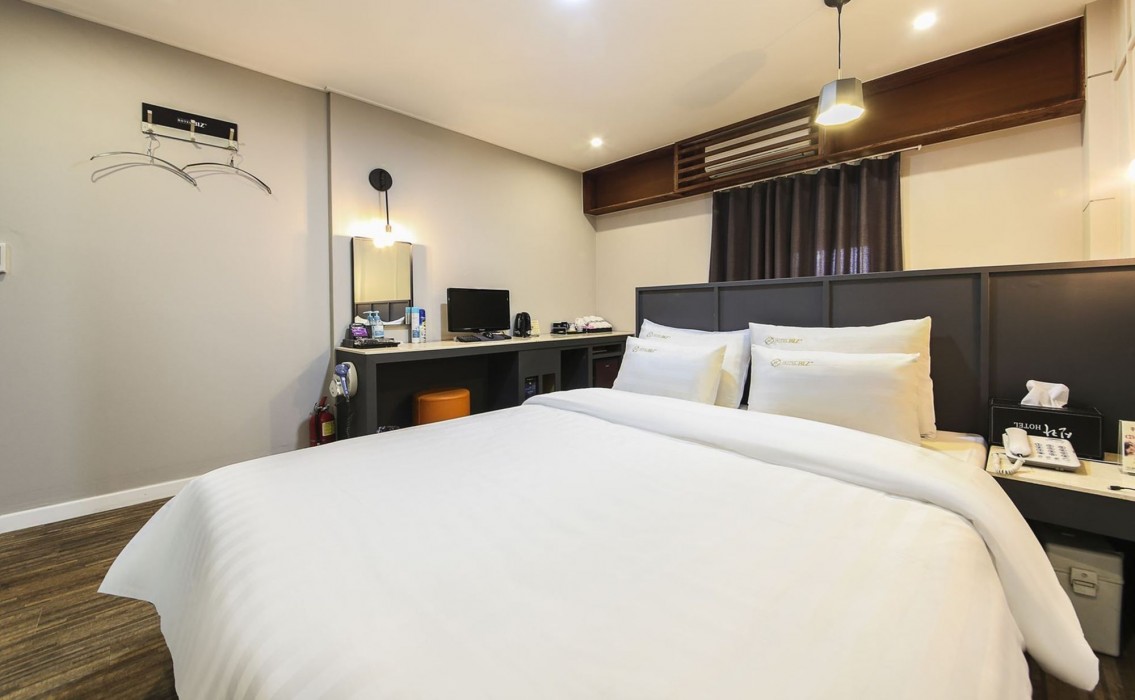 Hotel Biz Tm 19/32