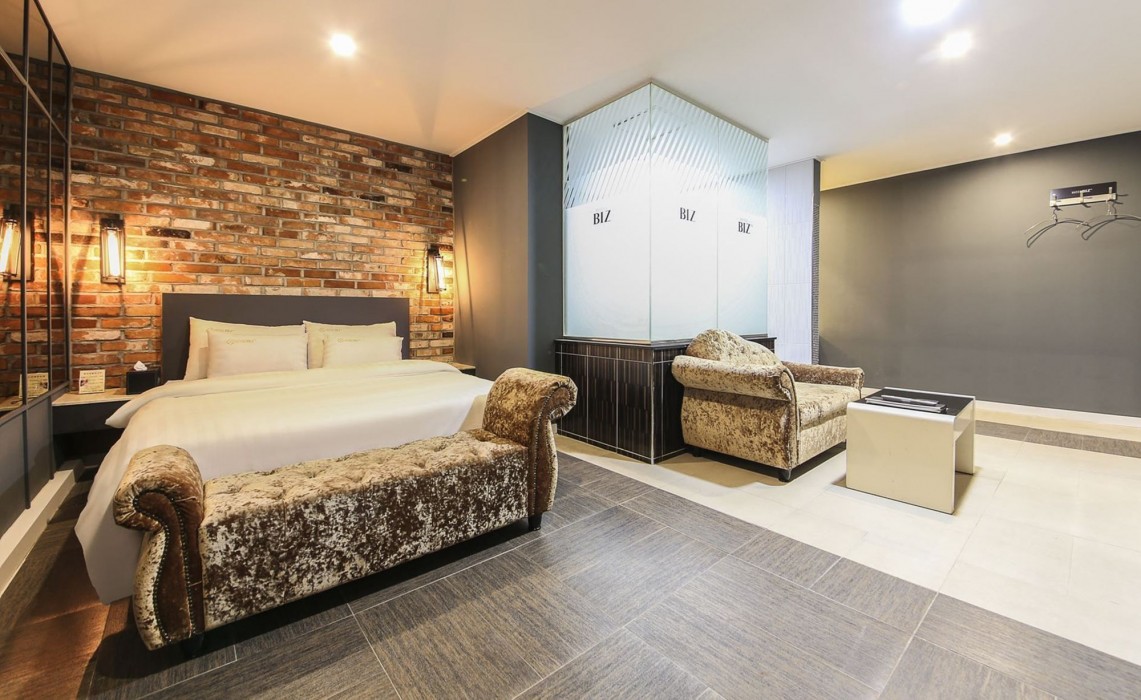 Hotel Biz Tm 25/32