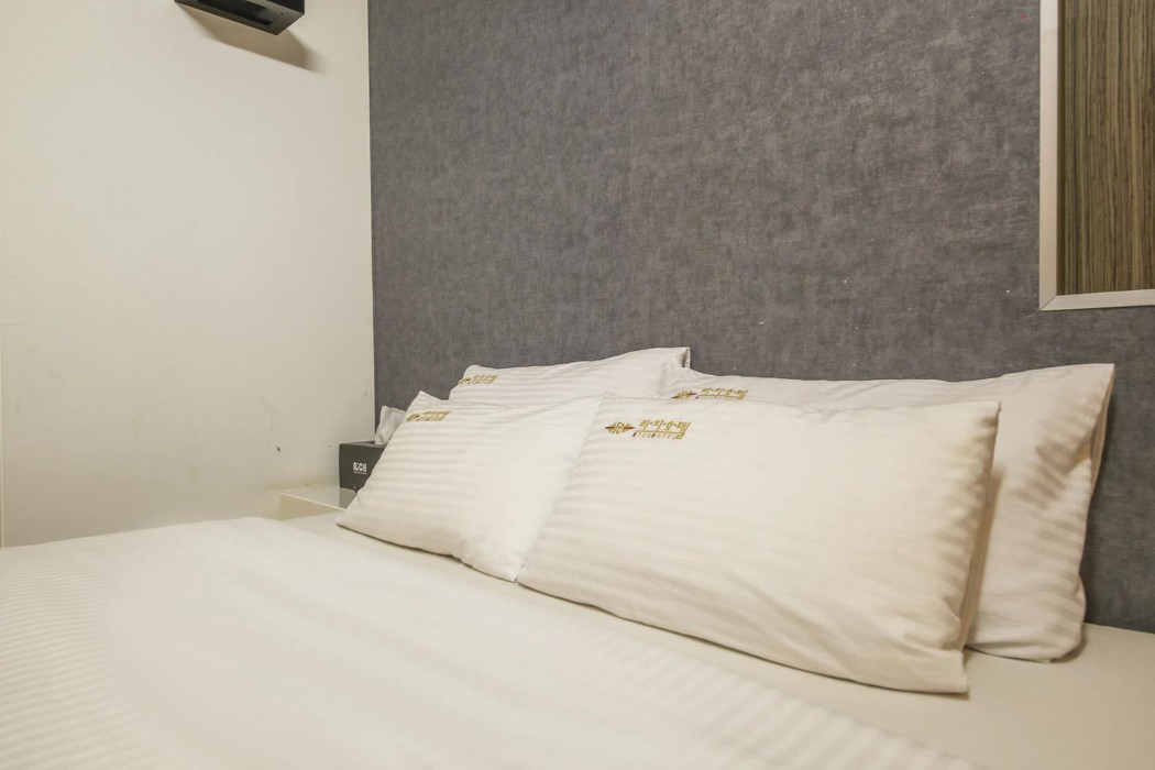 Richi Hotel 53/78