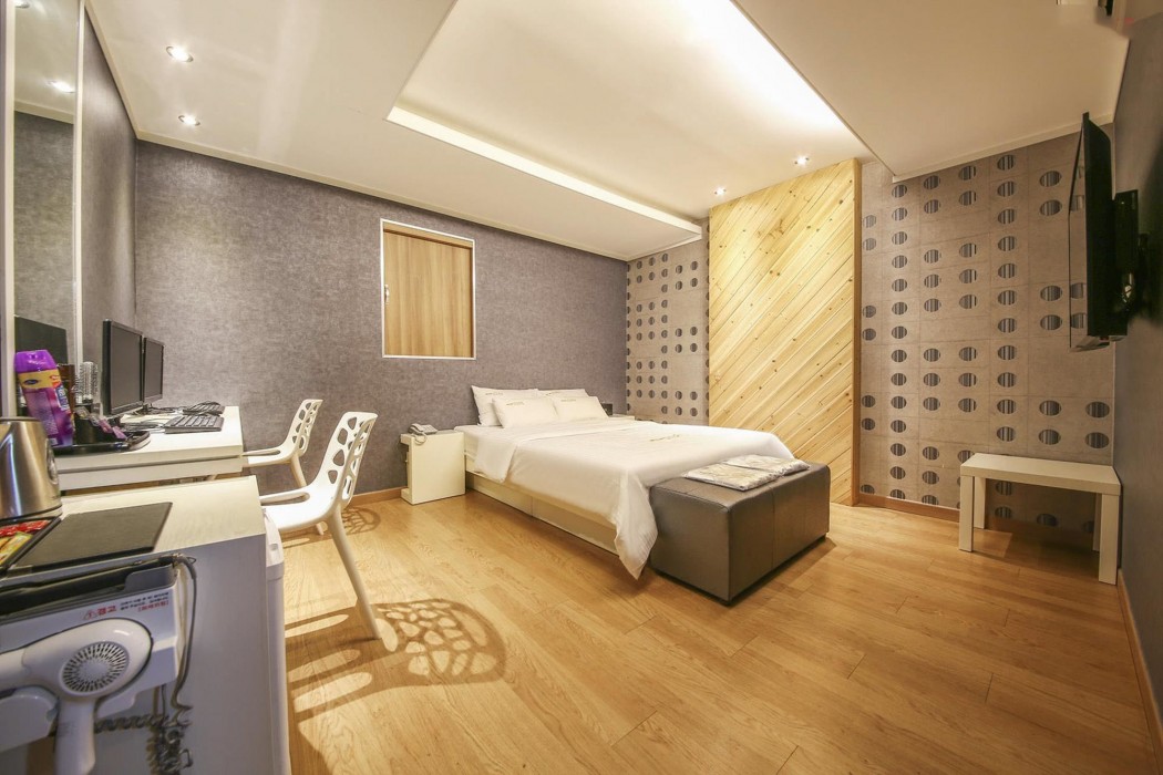 Richi Hotel 35/78