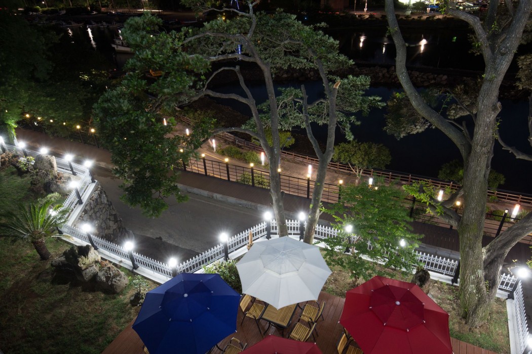 Cheonjiyeon Crystal Hotel 40/80