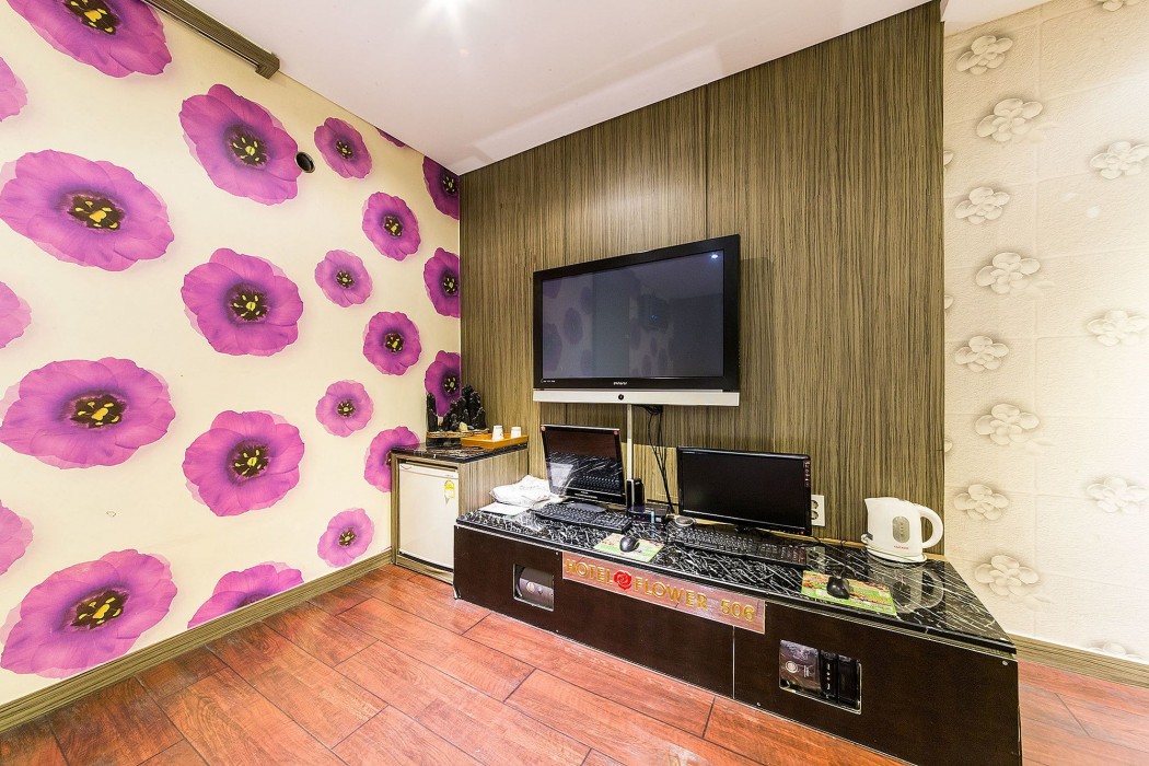Hotel Flower 32/72