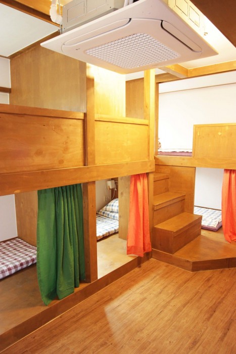 Urban Art Stay - Hostel 16/42