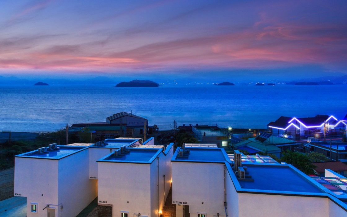 Yeosu Calma Pool Villa 52/78