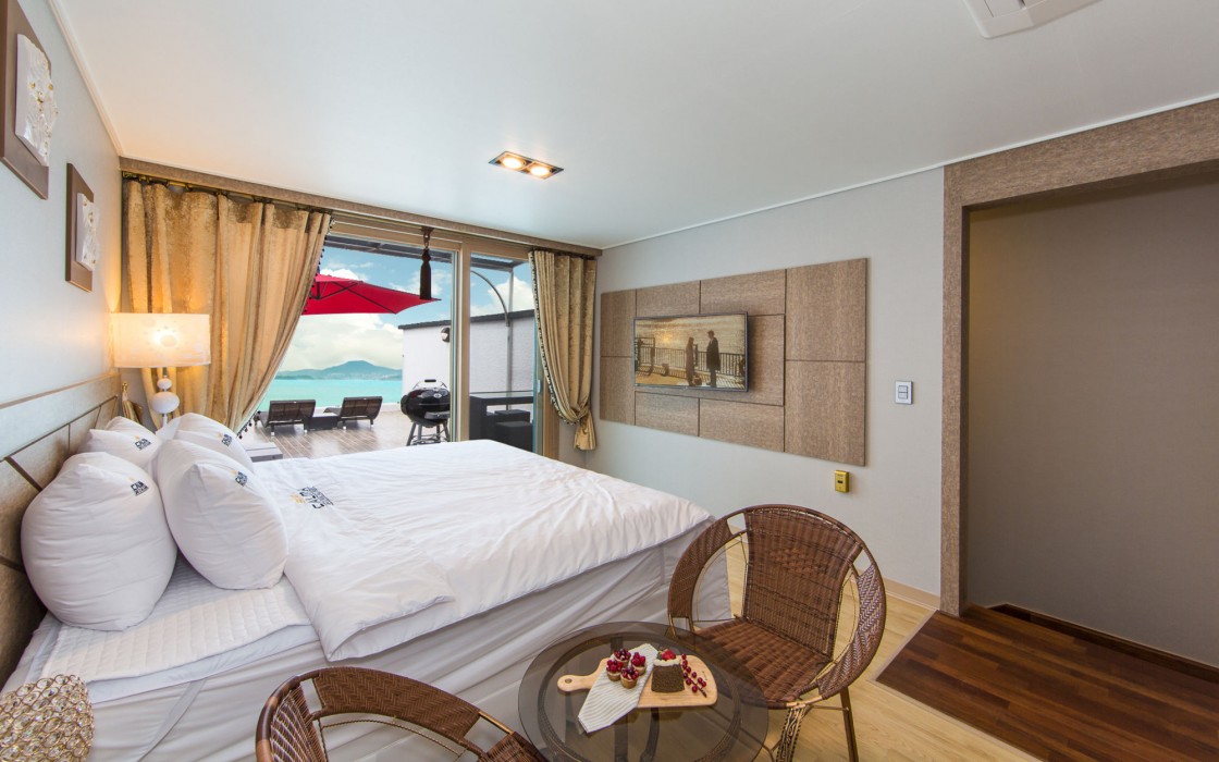 Yeosu Calma Pool Villa 20/78