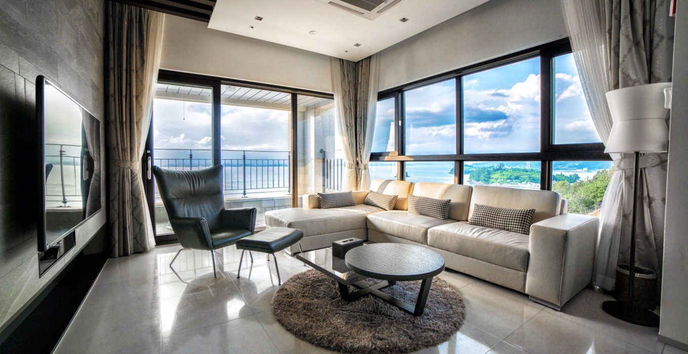 Lapis Hotel 23/70