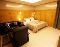 The S Hotel 22/61