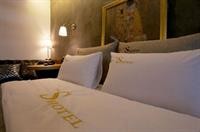 The S Hotel 27/61
