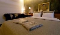 The S Hotel 6/61