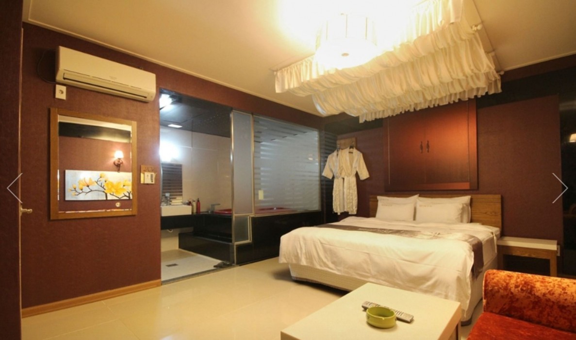 Beauty Motel photo4