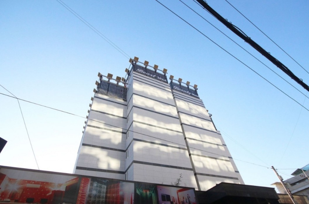 Beauty Motel 43/56