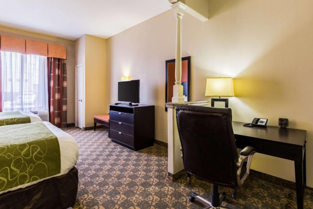 Comfort Suites Westchase Houston Energy Corridor 18/54