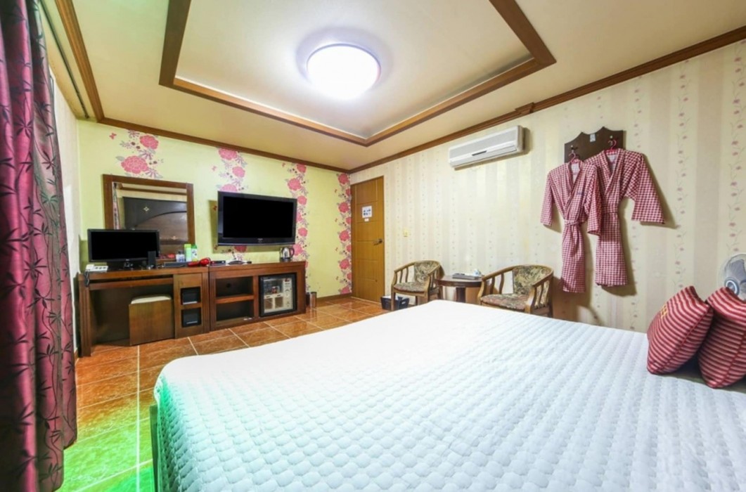 Ssan Motel Tongyeong 21/33