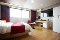 Smile Hotel 42/53