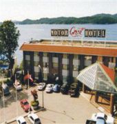 Crest Hotel 1/25