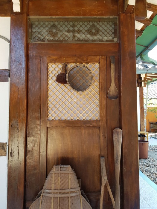 The Hanok 60/100