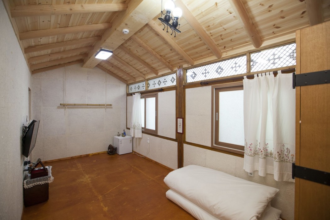 The Hanok 63/100
