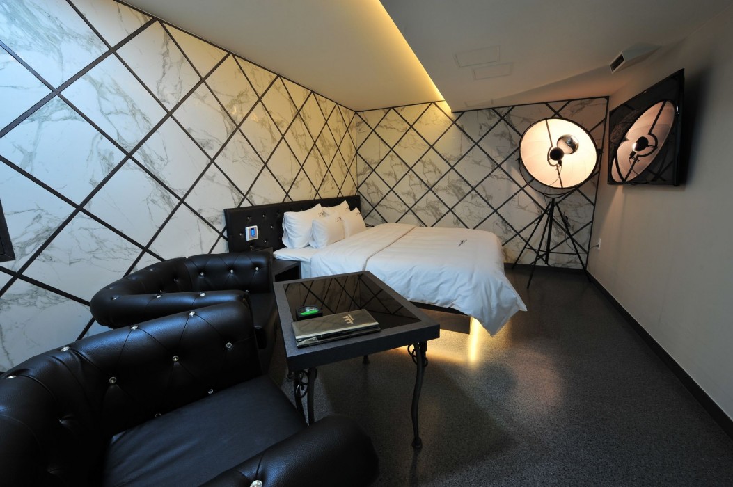 Ytt Motel 43/84