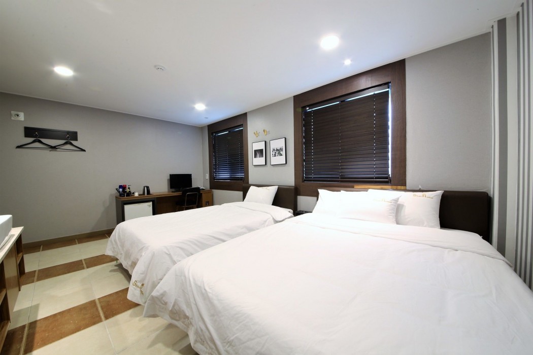 Star Hotel 50/72