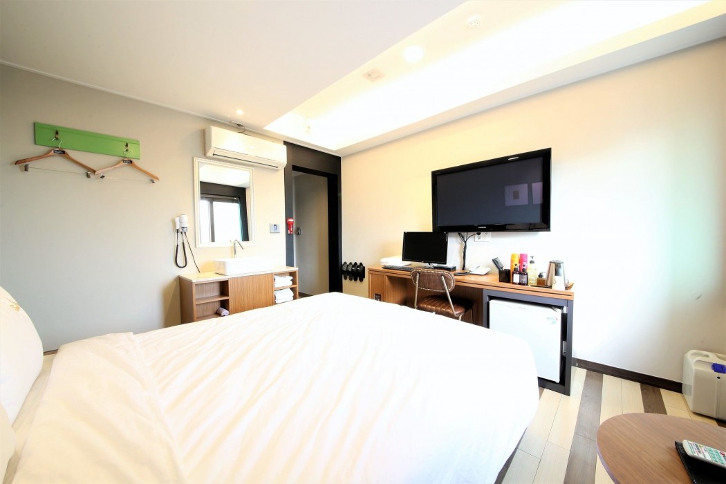 Star Hotel 21/72