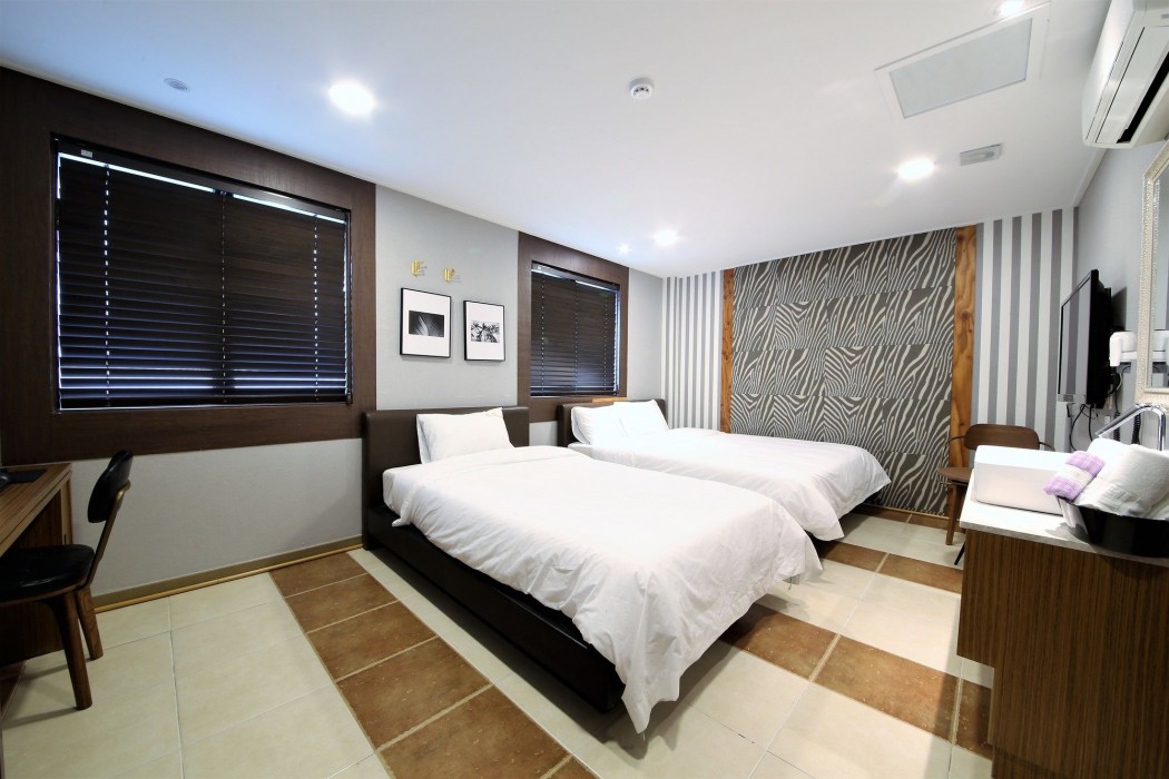 Star Hotel 35/72
