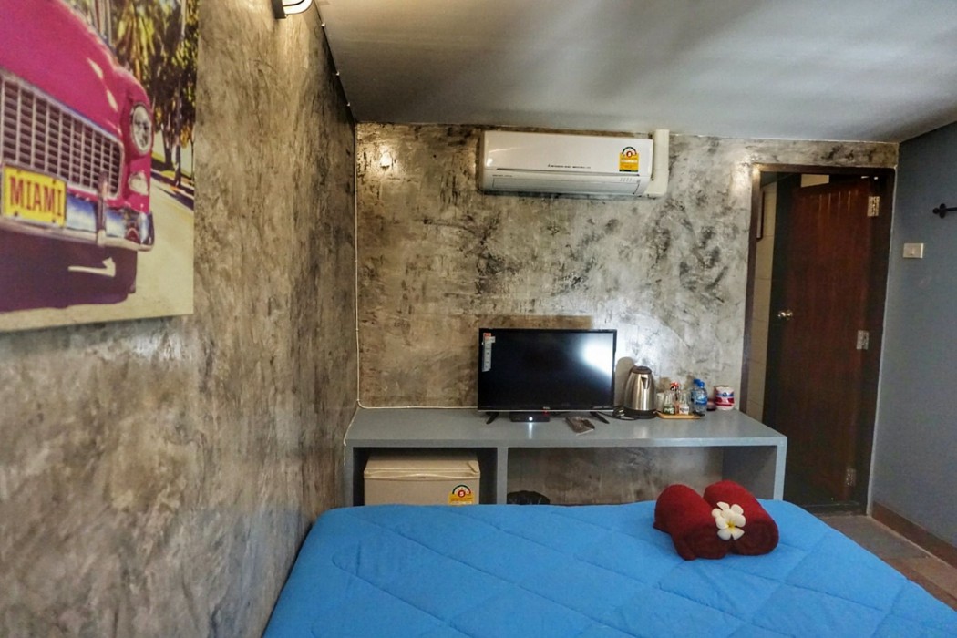 Baan Bua Talay 20/65