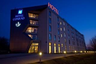 CONRAD HOTEL في Krakow