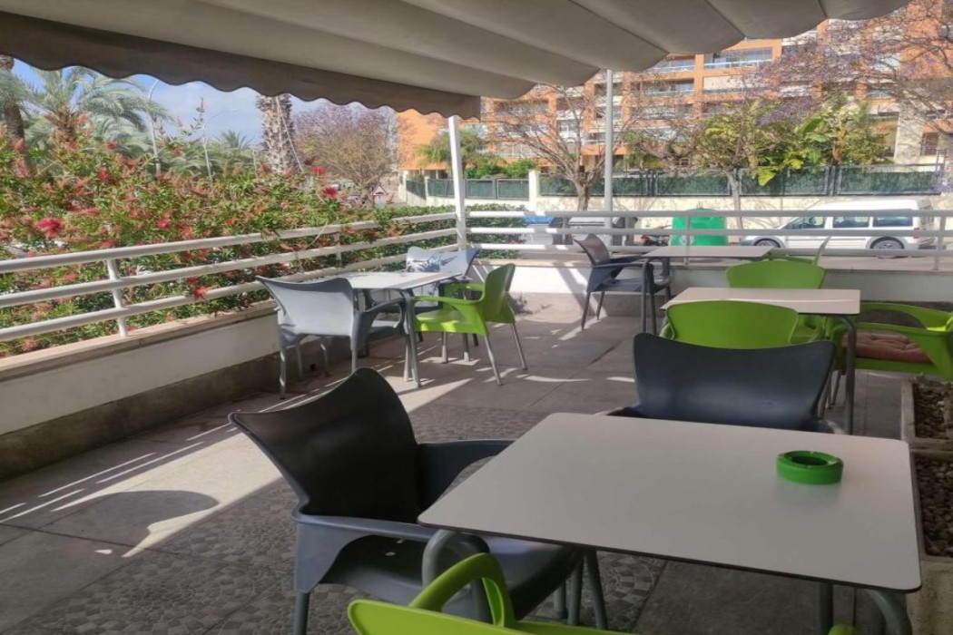 Travelodge Alicante Puerto 43/82