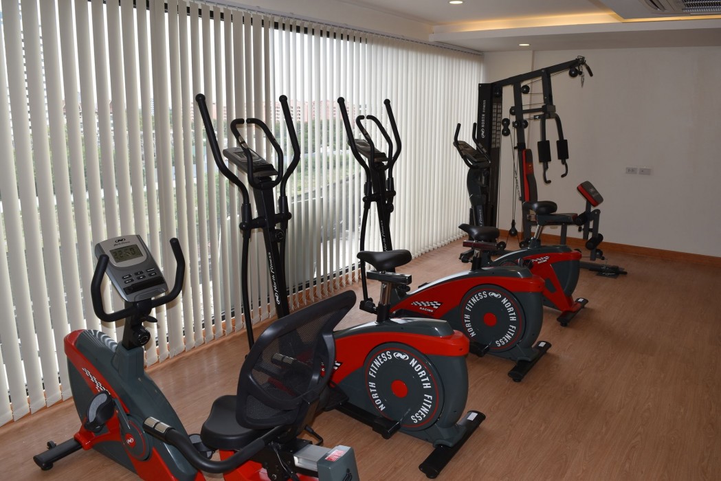 Golden Jomtien Beach Hotel 50/100
