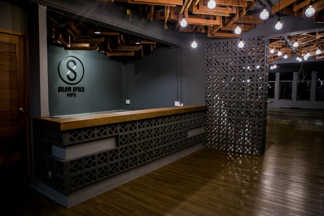 Silom Space Hostel 32/72