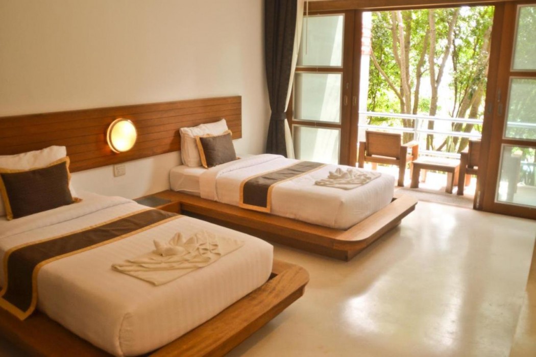 Lub d Koh Tao Tanote Bay 23/63