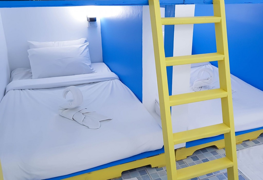 Hua Hin Night Market Hostel 44/64
