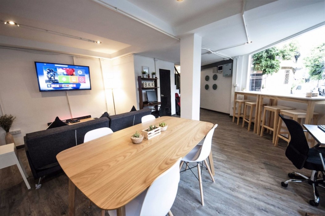 Oh Bangkok Hostel 36/84