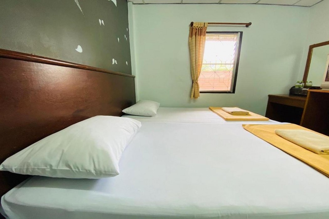 Phang Nga Guesthouse 24/121