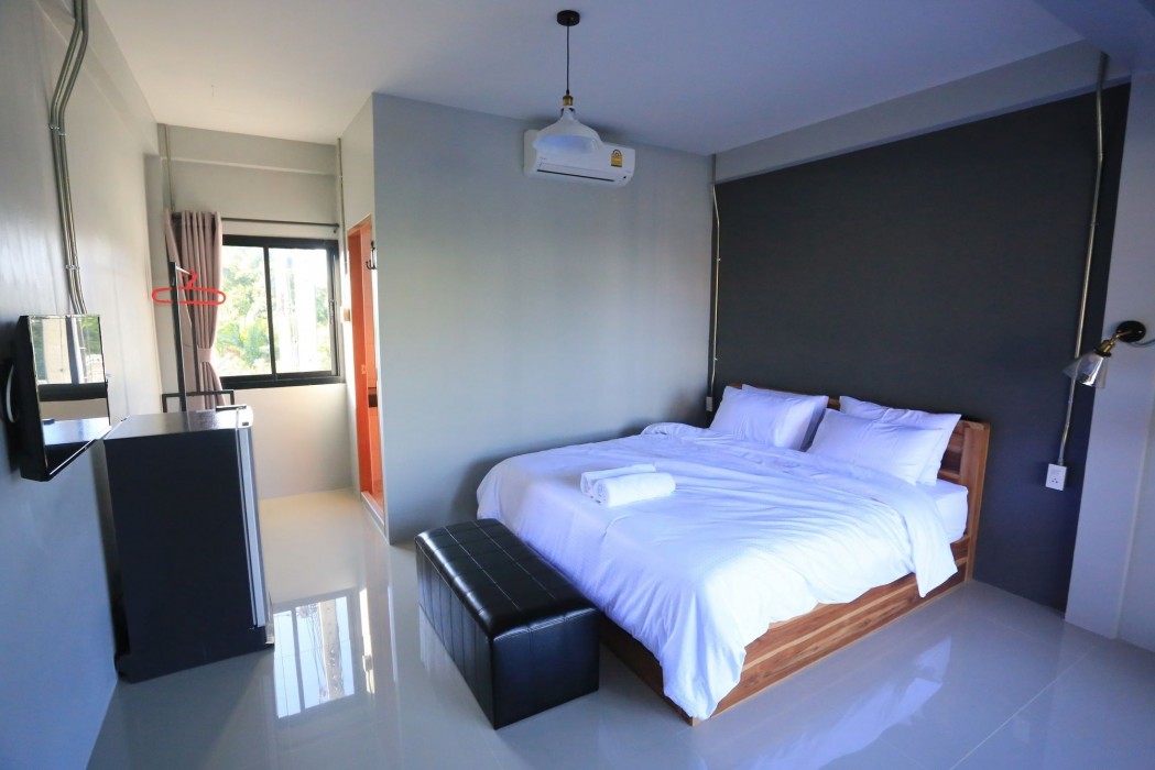 Bronte Bnb 50/78