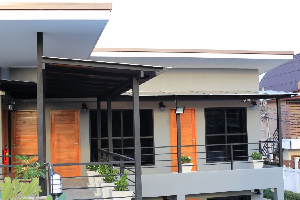 Bronte Bnb 42/78