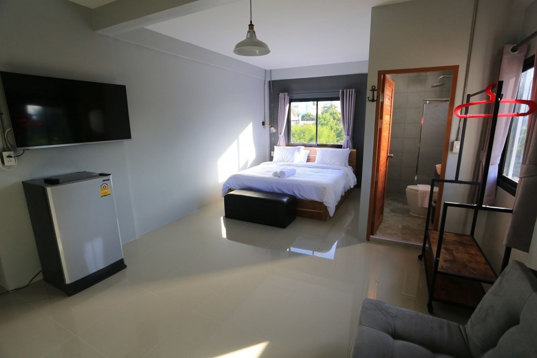 Bronte Bnb 40/78