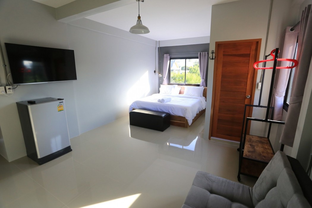 Bronte Bnb 26/78