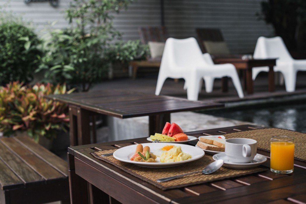 Issara By D Hostel 44/93