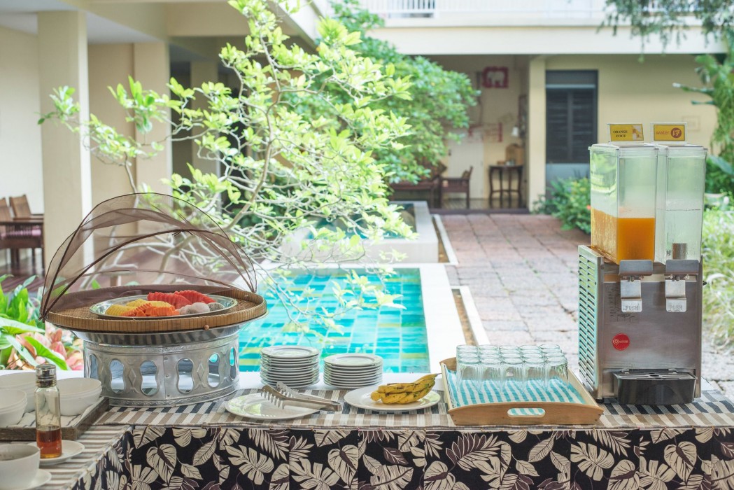 Issara By D Hostel 58/93