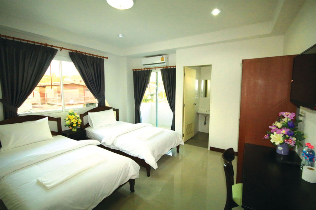 Baan Samrarn 27/45