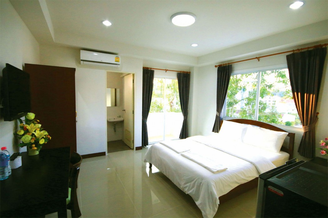 Baan Samrarn 37/45